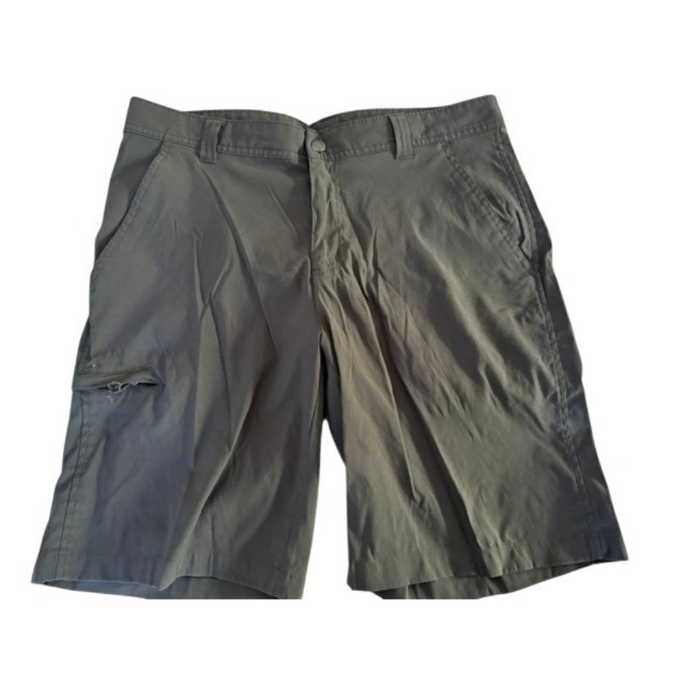 Columbia Omni-Shield Mens Gray Cargo Hiking Shorts Size 34 Water Repellent
